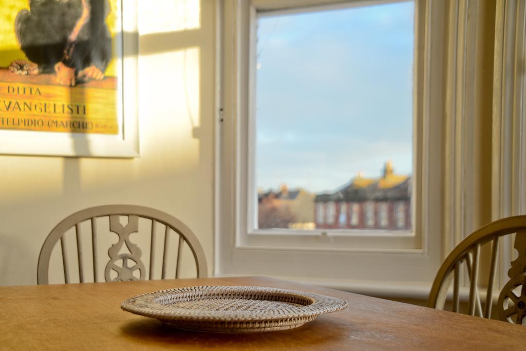 West Beach Apartment Worthing Room photo